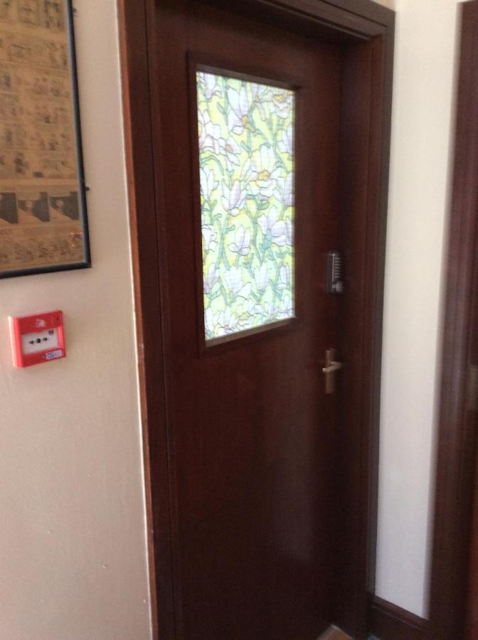 Roundstone Retreats Quayside Luxury Apt מראה חיצוני תמונה