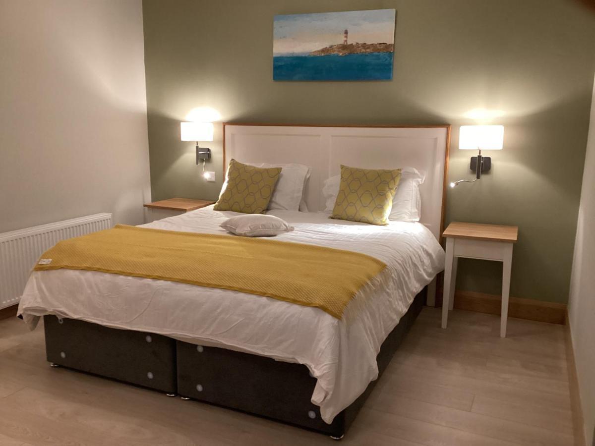 Roundstone Retreats Quayside Luxury Apt מראה חיצוני תמונה