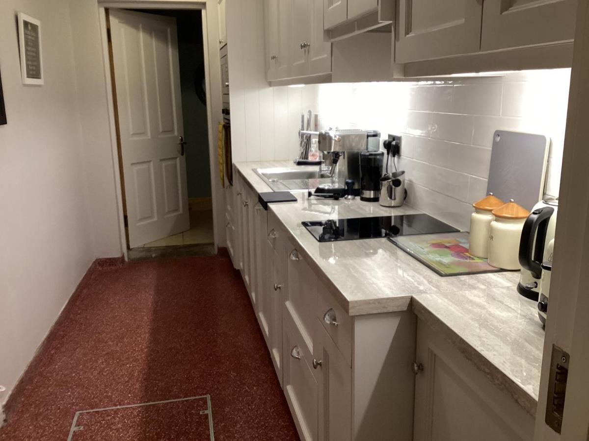Roundstone Retreats Quayside Luxury Apt מראה חיצוני תמונה
